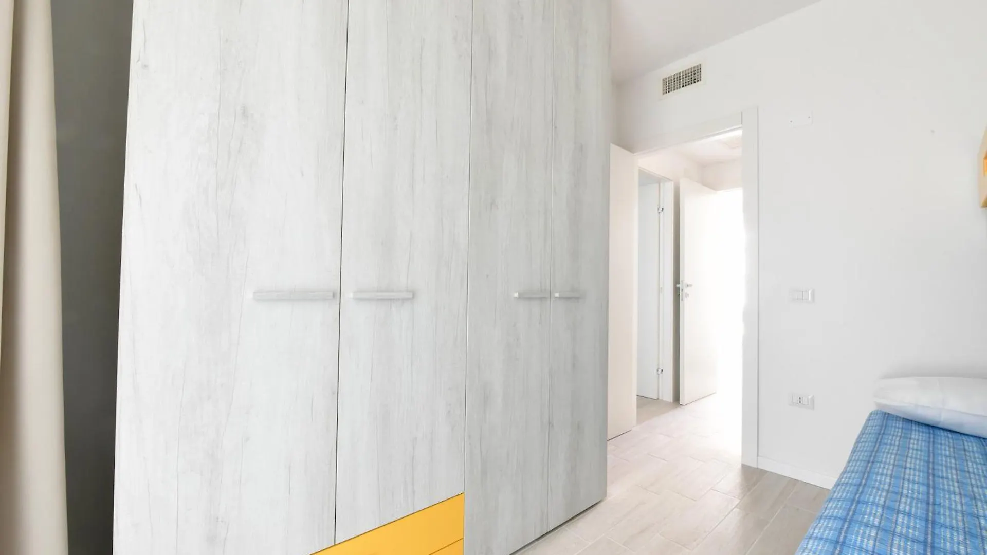 Wave Plus Apartments Lido di Jesolo 0*,  Olaszország